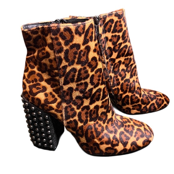 Jessica Simpson Shoes - Jessica Simpson Women’s Leopard Print Ankle Boots with Studded Heels 6M EUC